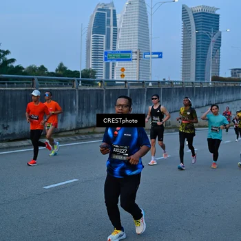 Runner Photo 6260516