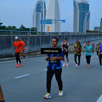 Runner Photo 6260517