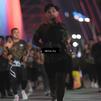 Runner Photo 6260532