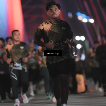 Runner Photo 6260535