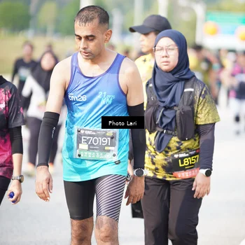 Runner Photo 6260539