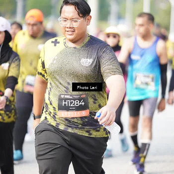 Runner Photo 6260543