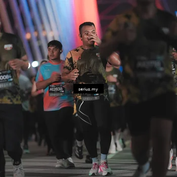 Runner Photo 6260553