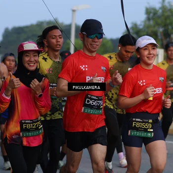 Runner Photo 6260560