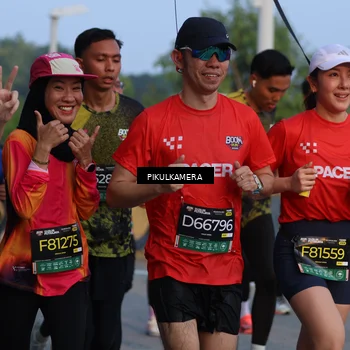 Runner Photo 6260568