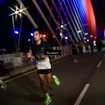 Runner Photo 6260574