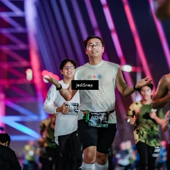 Runner Photo 6260577
