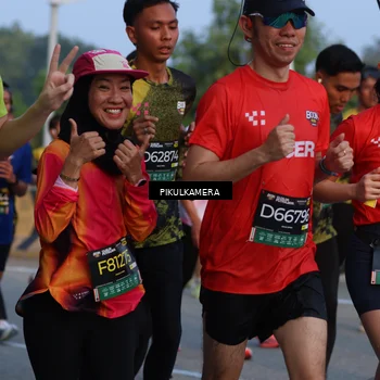 Runner Photo 6260592