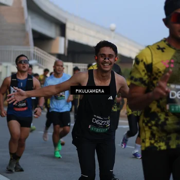 Runner Photo 6260606