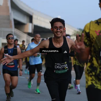 Runner Photo 6260618