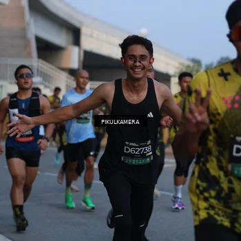 Runner Photo 6260620