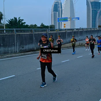 Runner Photo 6260668