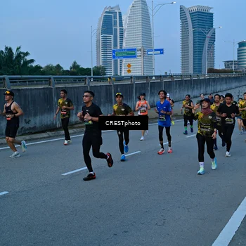 Runner Photo 6260710