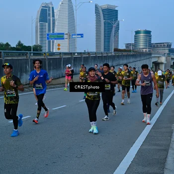 Runner Photo 6260712