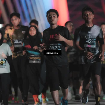 Runner Photo 6260743