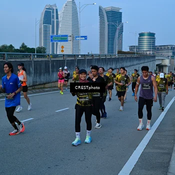 Runner Photo 6260756