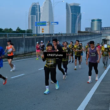 Runner Photo 6260769