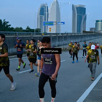 Runner Photo 6260770