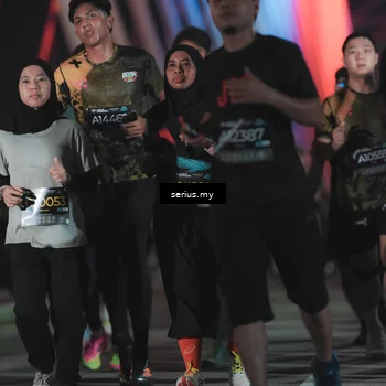 Runner Photo 6260776
