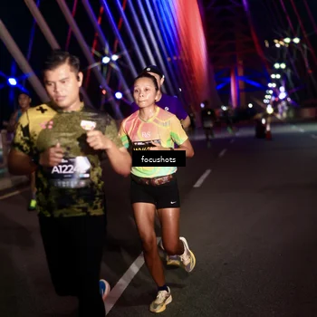 Runner Photo 6260784