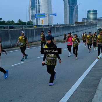 Runner Photo 6260792