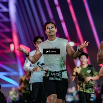 Runner Photo 6260795