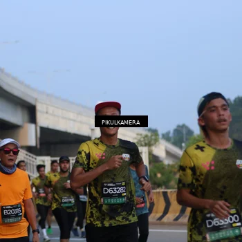 Runner Photo 6260817