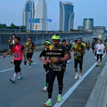 Runner Photo 6260855