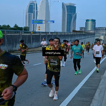 Runner Photo 6260880