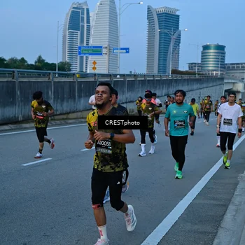 Runner Photo 6260892