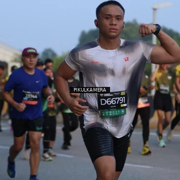 Runner Photo 6260954