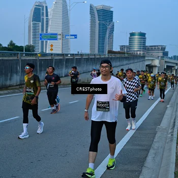Runner Photo 6260957