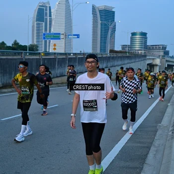 Runner Photo 6260965