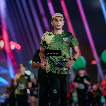 Runner Photo 6260974