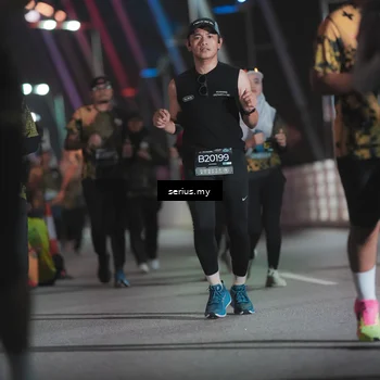 Runner Photo 6260982
