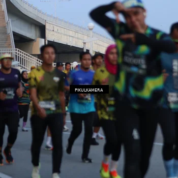 Runner Photo 6260996