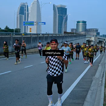 Runner Photo 6261002