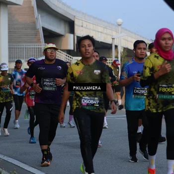 Runner Photo 6261014