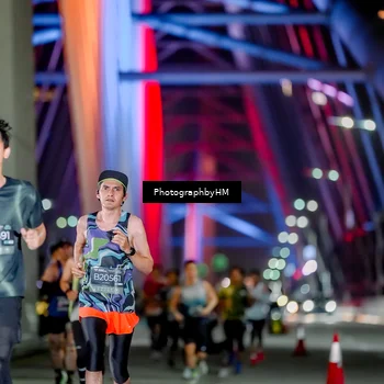 Runner Photo 6261019