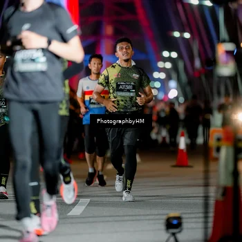 Runner Photo 6261022