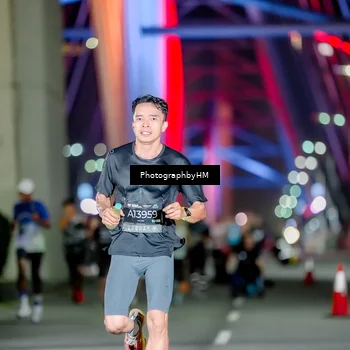 Runner Photo 6261023