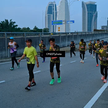 Runner Photo 6261045
