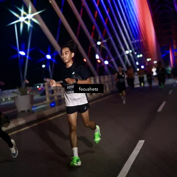 Runner Photo 6261067