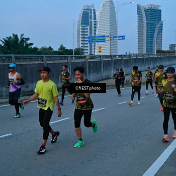 Runner Photo 6261068