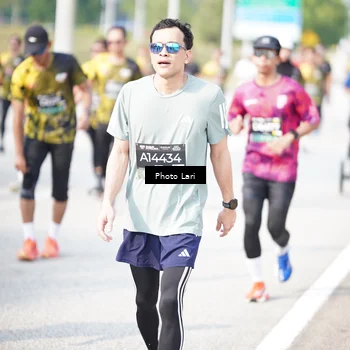 Runner Photo 6261072