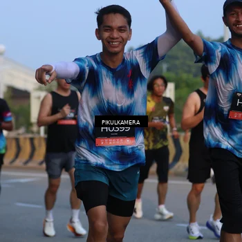 Runner Photo 6261094
