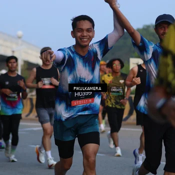 Runner Photo 6261096