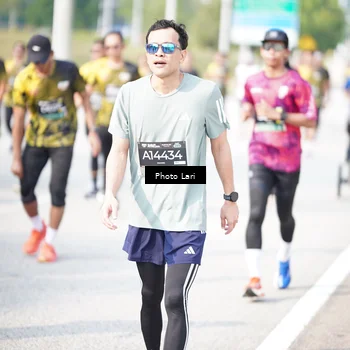 Runner Photo 6261099