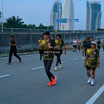 Runner Photo 6261107