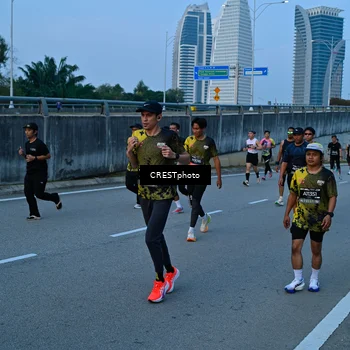 Runner Photo 6261123